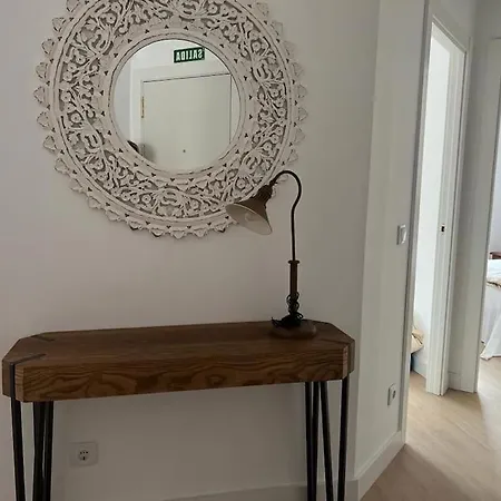 Luminoso Y Centrico * 利亚内斯